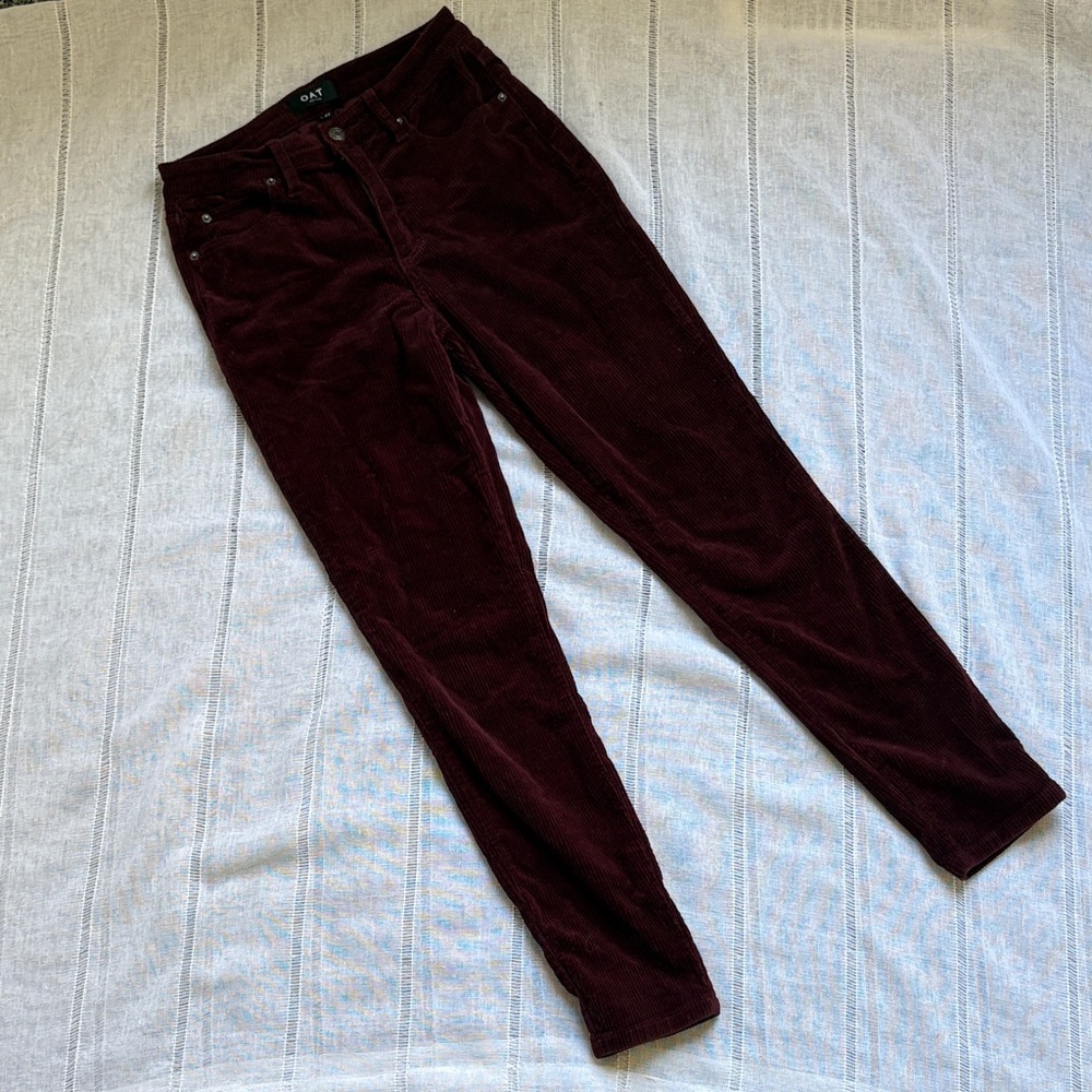 Oat New York High Rise Skinny Corduroy Pants in Burgundy